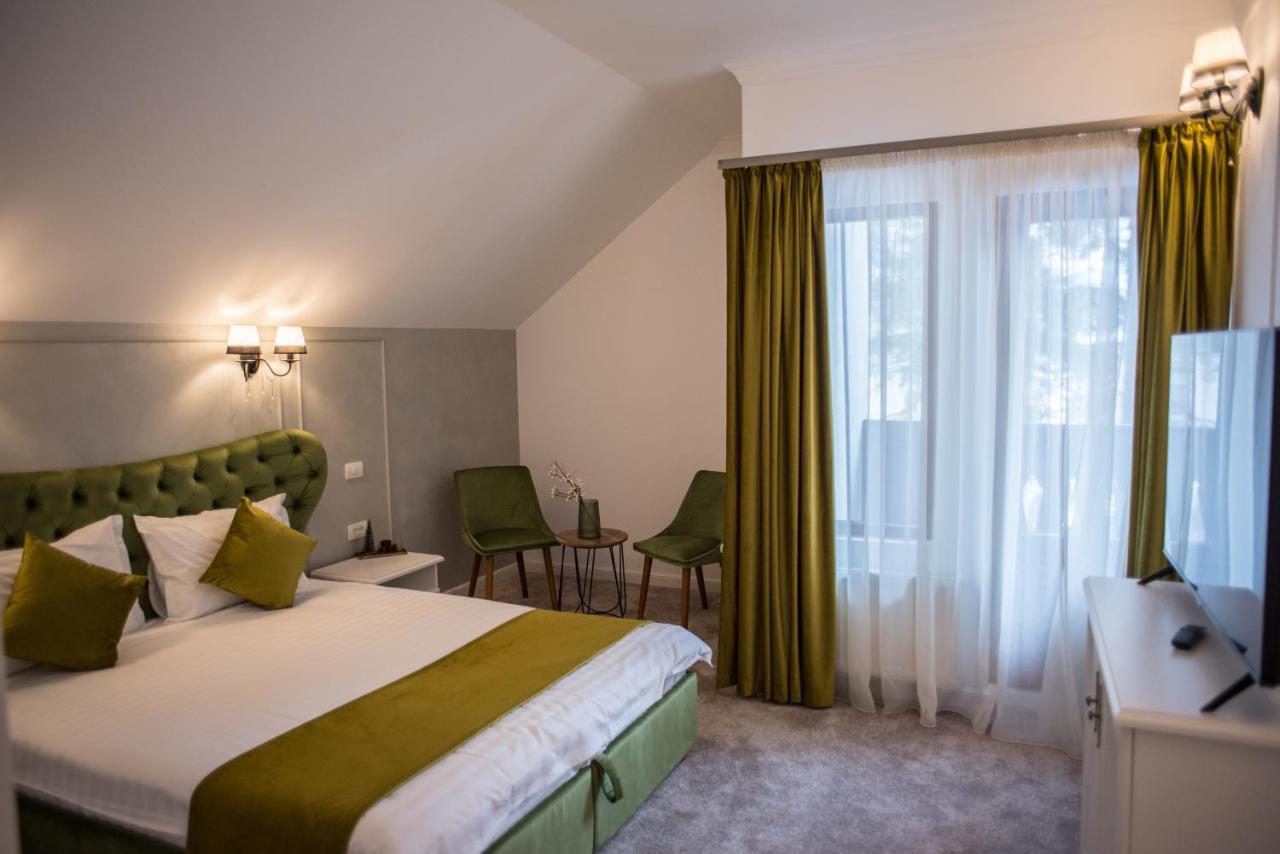 Boga Rooms Sinaia Exterior foto